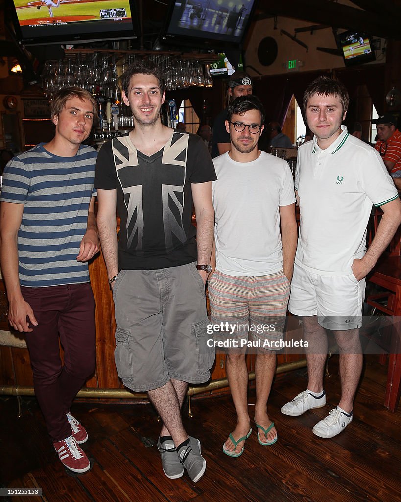 Cast Of The Inbetweeners On A Ride To Remember Through Hollywood