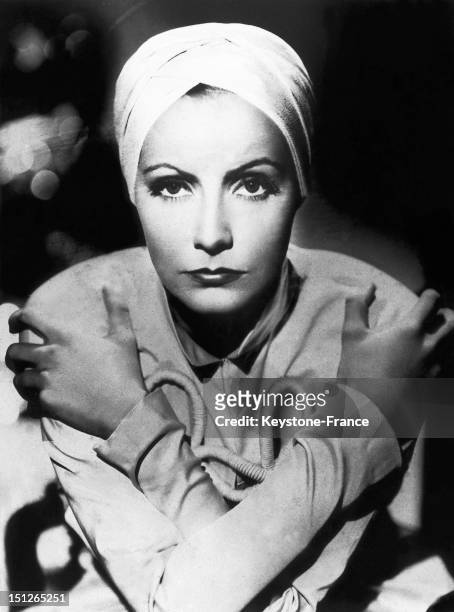 Portrait of the actress Greta Garbo in 1937.