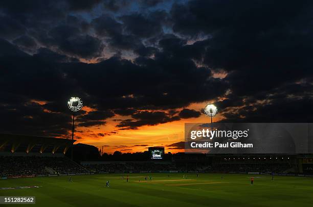 The Sun sets as Hashim Amla and AB de Villiers of South Africa add to the runs total for South Africa during the Fifth NatWest Series One Day...