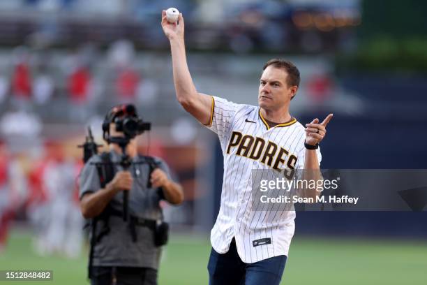Head Coach of the Minnesota Vikings Kevin O'Connell throws out the ceremonial first pitch prior to a game against the San Diego Padres and the Los...