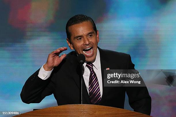 Chair Los Angeles Mayor Antonio Villaraigosa sets up the nomination process for roll call during day two of the Democratic National Convention at...