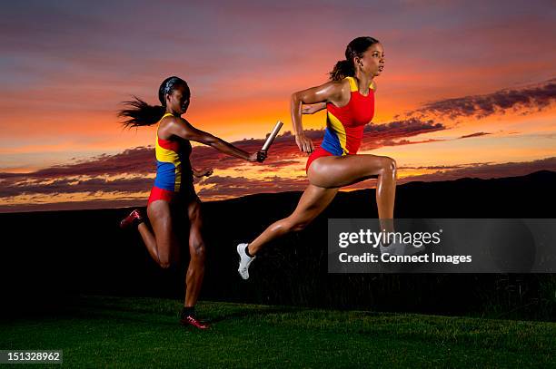 Female Relay 112 Black Female Relay Runner Stock Photos, High-Res Pictures, and ...