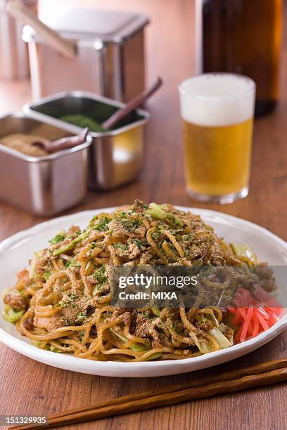 fujinomiya yakisoba - yakisoba stockfoto's en -beelden