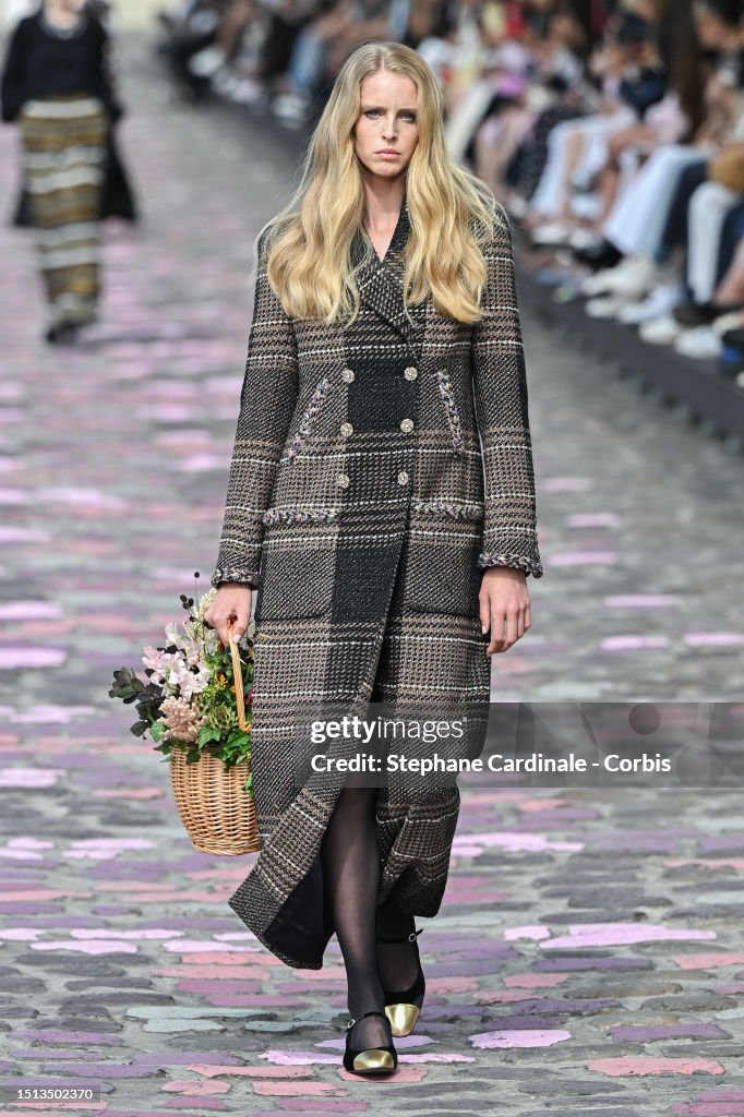 Chanel : Runway - Paris Fashion Week - Haute Couture Fall/Winter 2023/2024