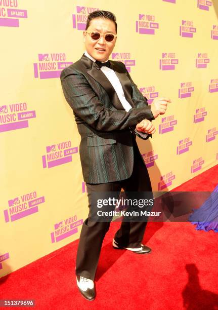 Psy arrives at the 2012 MTV Video Music Awards at Staples Center on September 6, 2012 in Los Angeles, California.