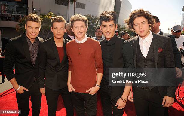 One Direction arrives at the 2012 MTV Video Music Awards at Staples Center on September 6, 2012 in Los Angeles, California.