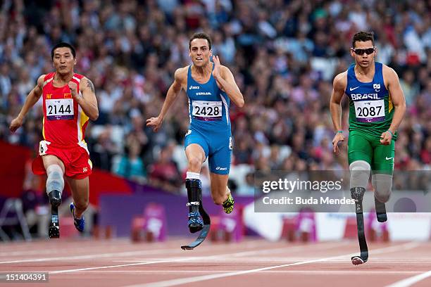 Alan Fonteles of Brazil competes in the Men's 100m - T44 heat 1 on day 7 of the London 2012 Paralympic Games at Olympic Stadium on September 5, 2012...