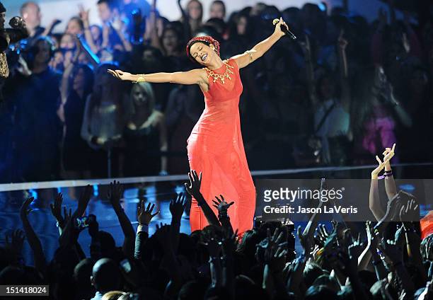 Rihanna performs at the 2012 MTV Video Music Awards at Staples Center on September 6, 2012 in Los Angeles, California.