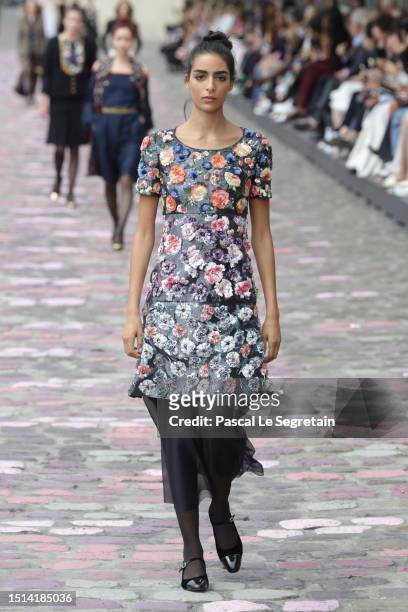 78,106 Paris Haute Couture Chanel Stock Photos, High-Res Pictures