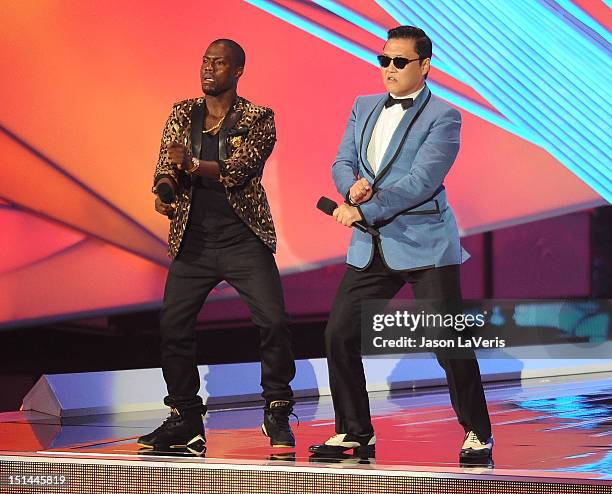 Kevin Lax Rapper 1,111 Psy Rapper Stock Photos, High-Res Pictures, and Images - Getty Images
