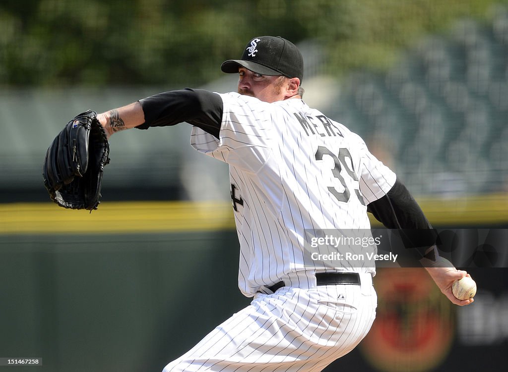 Minnesota Twins v Chicago White Sox