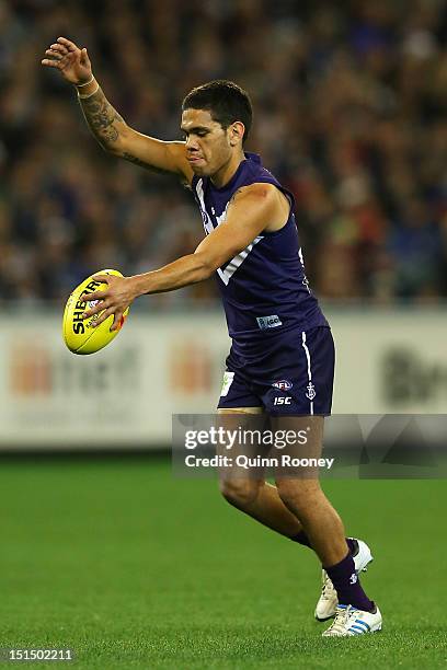 Michael Walters of the Dockers kicks during the Second AFL Elimination Final match between the Geelong Cats and the Fremantle Dockers at the...