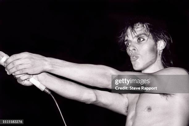 Peter Murphy of Bauhaus, Futurama, Stafford 9/5/81