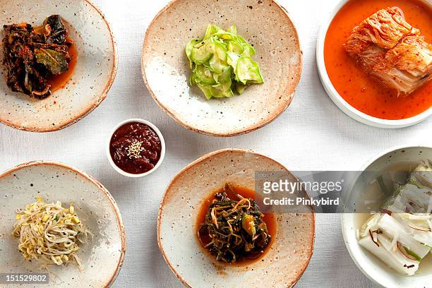 korean food, eating - korean food stockfoto's en -beelden