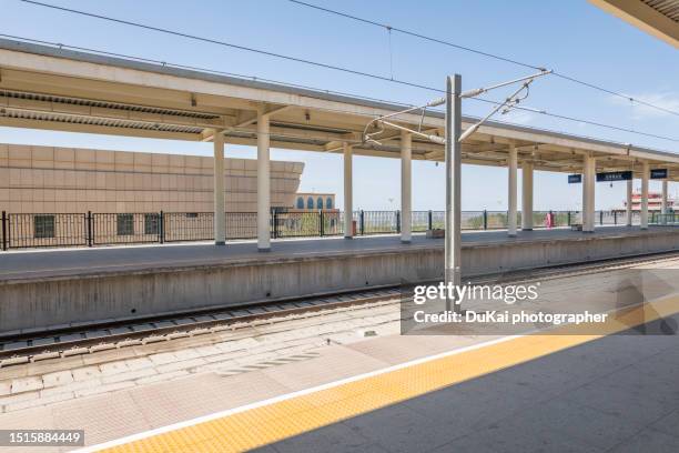 the high-speed rail - railway station platform stock pictures, royalty-free photos & images