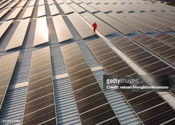 engineer with laptop working on solar - united nations framework convention on climate change stock pictures, royalty-free photos & images