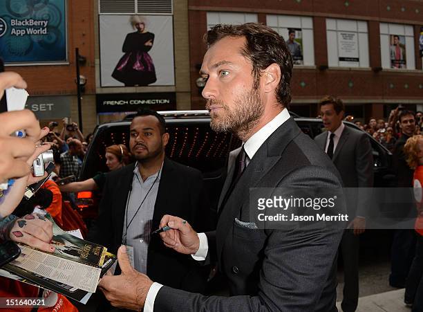 Actor Jude Law attends the 'Anna Karenina' premiere during the 2012 Toronto International Film Festival at The Elgin on September 7, 2012 in Toronto,...