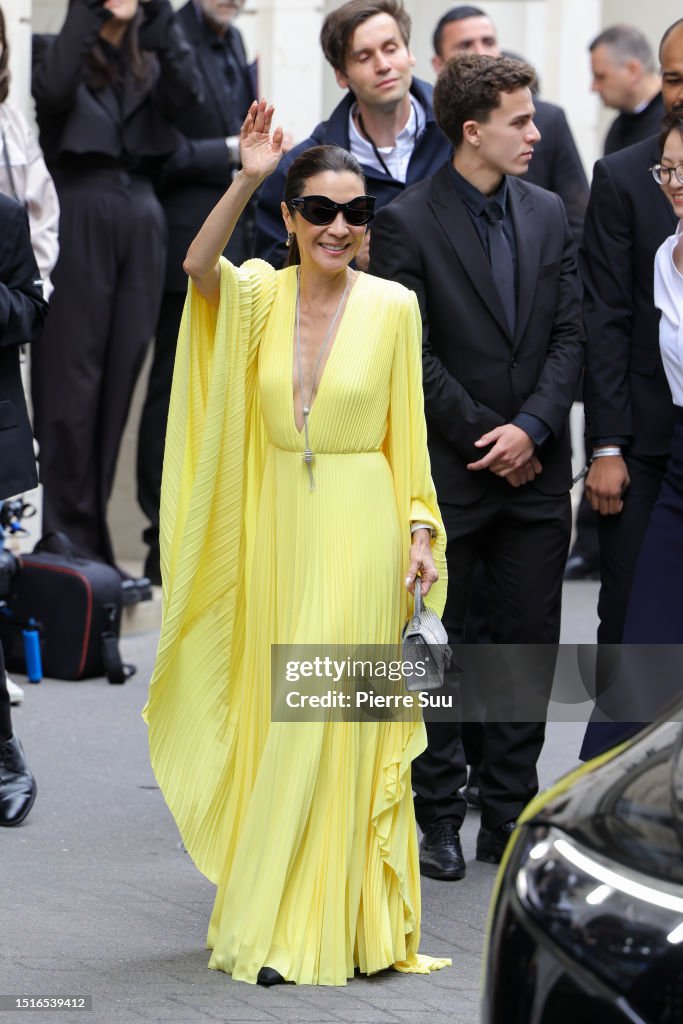Balenciaga : Outside Arrivals - Paris Fashion Week - Haute Couture Fall/Winter 2023/2024