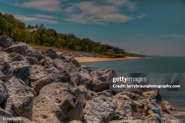 large rocks on lake view beach - indiana lake stock pictures, royalty-free photos & images