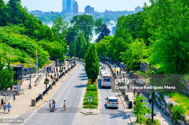 niagara falls avenue - niagara falls canada stock pictures, royalty-free photos & images