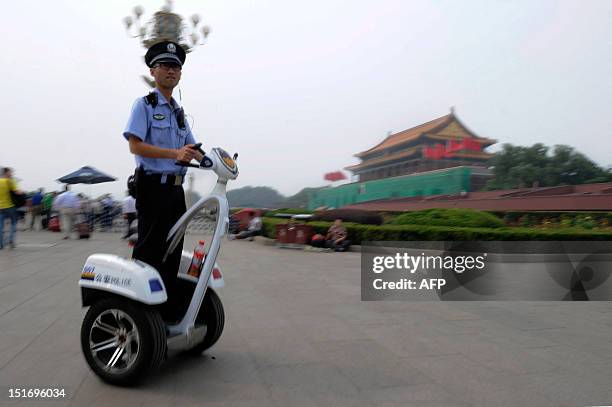Segway Cop Segway Type Photos and Premium High Res Pictures - Getty Images