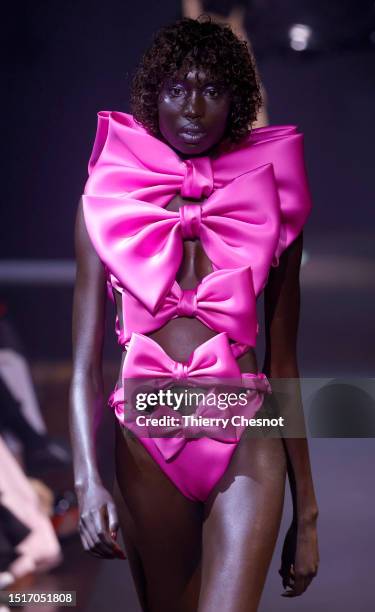 Model walks the runway during the Viktor & Rolf Haute Couture Fall/Winter 2023/2024 show as part of Paris Fashion Week on July 05, 2023 in Paris,...