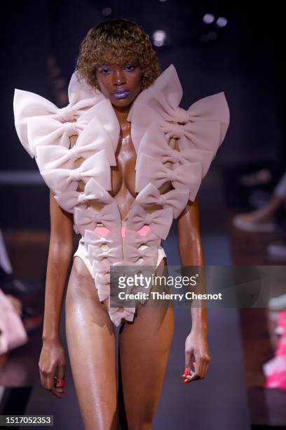 Model walks the runway during the Viktor & Rolf Haute Couture Fall/Winter 2023/2024 show as part of Paris Fashion Week on July 05, 2023 in Paris,...