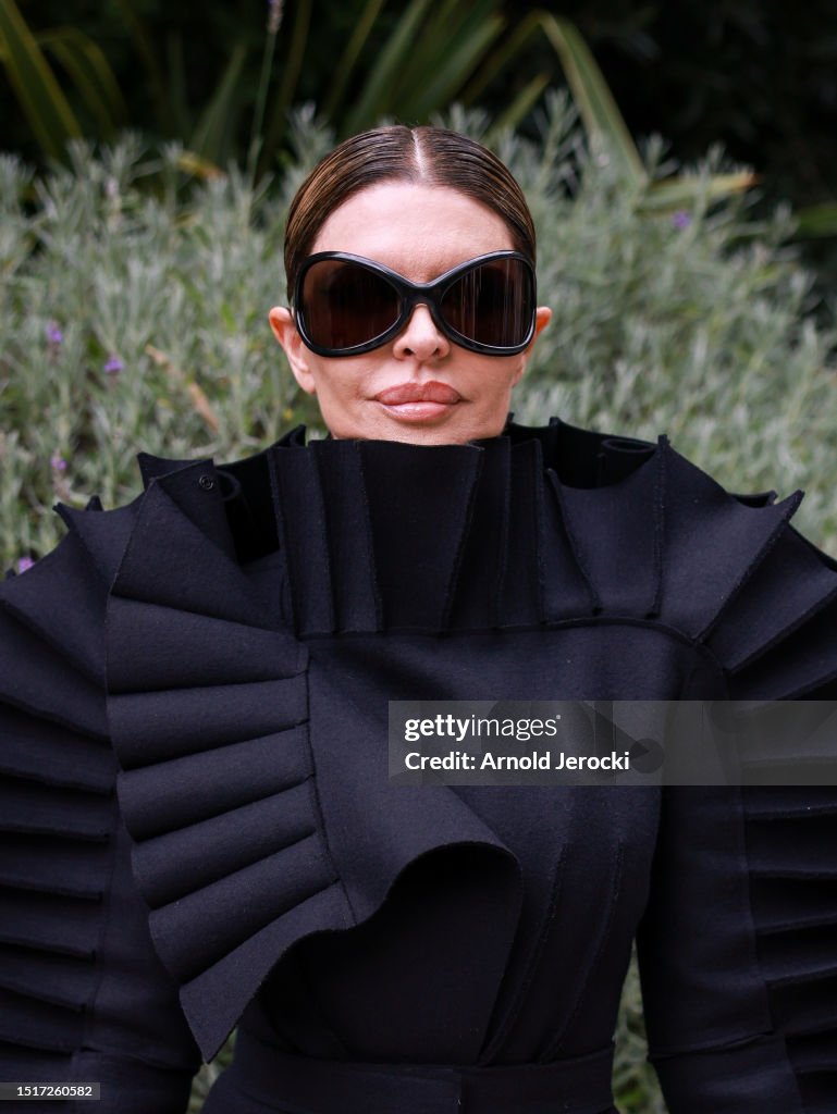 Viktor & Rolf : Outside Arrivals - Paris Fashion Week - Haute Couture Fall/Winter 2023/2024
