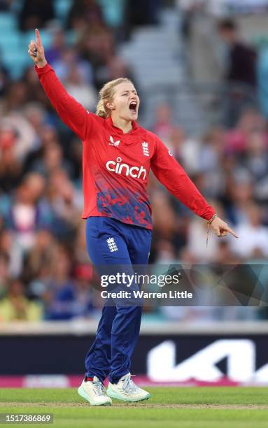 Charlie Dean of England celebrates bowling Grace Harris of Australia during the Women's Ashes 2nd Vitality IT20 match between England and Australia...