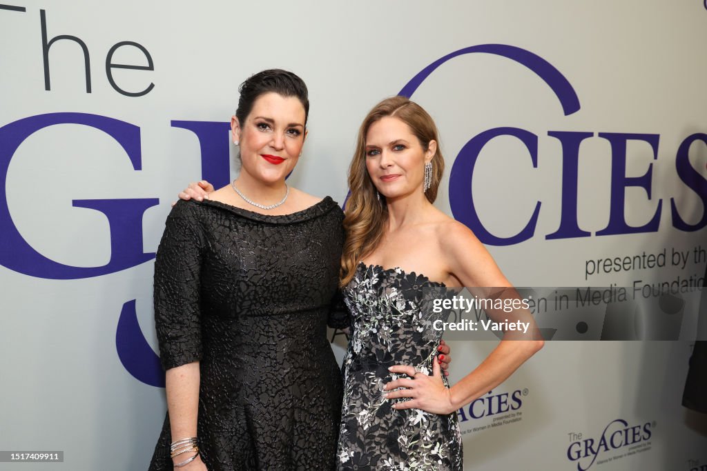 Melanie Lynskey and Maggie Lawson a the 47th Annual Gracie Awards