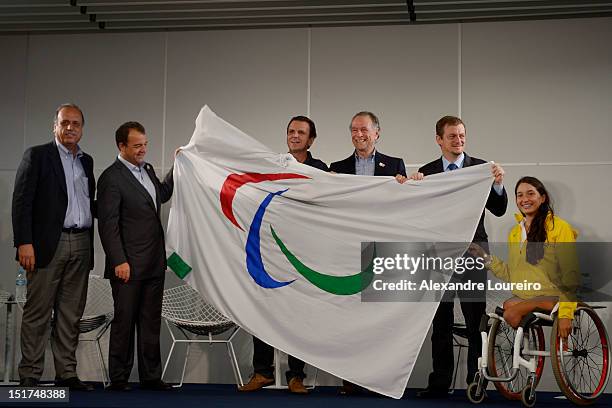 Vice-Governor of Rio de Janeiro Luis Fernando Pezão, Governor of Rio de Janeiro Sergio Cabral Filho, Mayor of Rio de Janeiro Eduardo Paes, President...