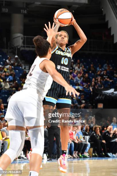 Courtney Williams of the Chicago Sky shoots the ball during the game against the Atlanta Dream on July 9, 2023 at the Wintrust Arena in Chicago, IL....