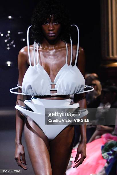Model walks the runway during the Viktor and Rolf Haute Couture Fall/Winter 2023-2024 fashion show as part of the Paris Haute Couture Fashion Week on...