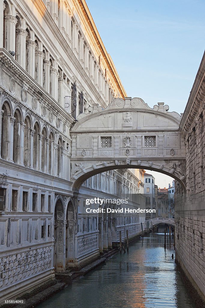 Bridge of Sighs over canal in Venice, Italy