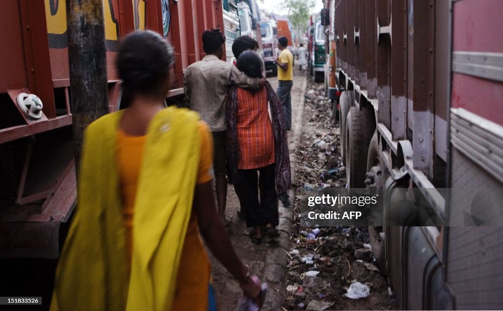 INDIA-SOCIETY-HEALTH-TRANSPORTATION-TRUCKERS