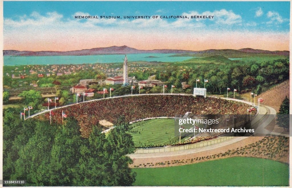 Vintage souvenir postcard, U.C. Berkeley Campus, ca 1941