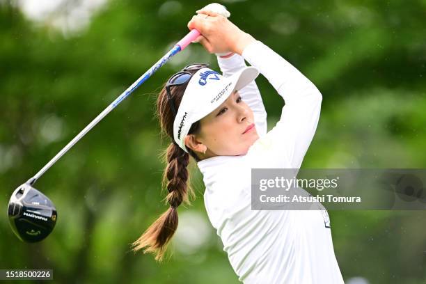 Hikari Fujita of Japan hits her tee shot on the 4th hole during the first round of MinebeaMitsumi Ladies Hokkaido Shimbun Cup at Makomanai Country...