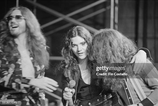1st NOVEMBER: David Coverdale, Tommy Bolin and bassist Glenn Hughes from Deep Purple perform on stage at Columbia rehearsal studios in Los Angeles,...