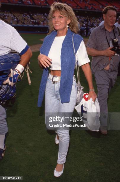 celebrity baseball game outfits