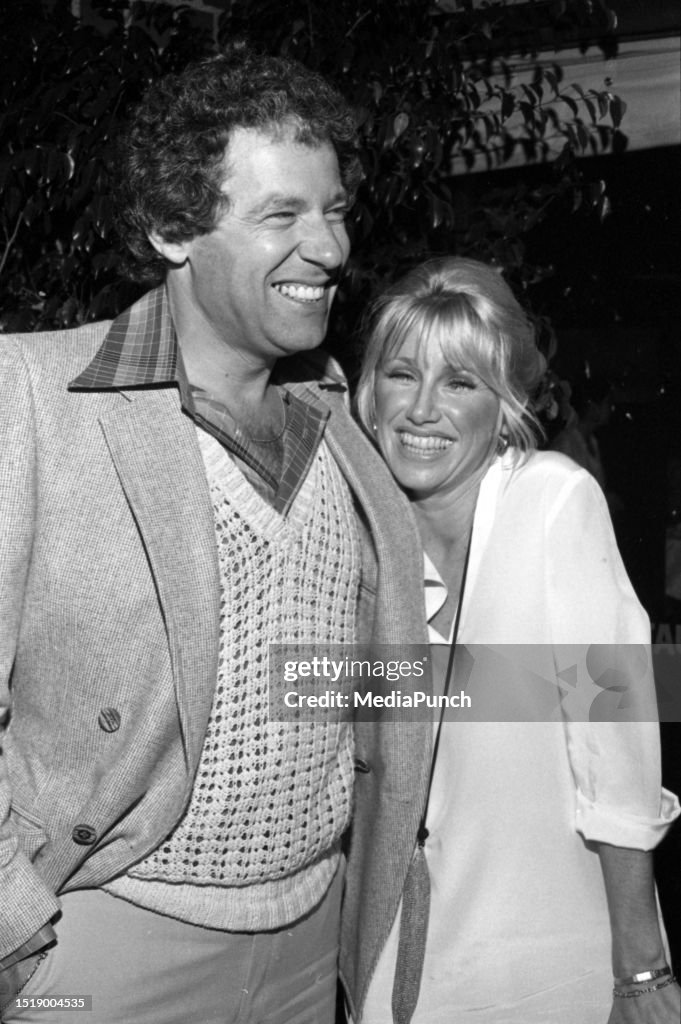 Suzanne Besson Suzanne Somers and Alan Hamel Circa 1980's News Photo - Getty Images