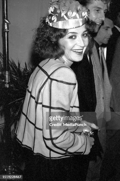 Annie Potts 80s Photos and Premium High Res Pictures - Getty Images