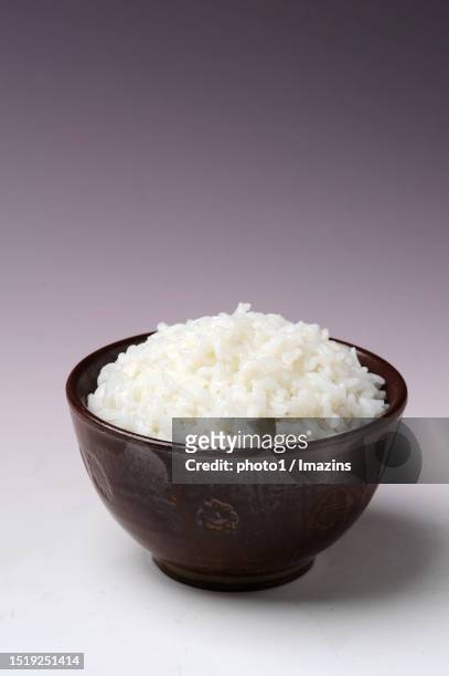rice, rice, rice - rice bowl stockfoto's en -beelden