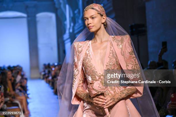 Sophie Bozhenova walks the runway during the Elie Saab Haute Couture Fall/Winter 2023/2024 show as part of Paris Fashion Week on July 05, 2023 in...