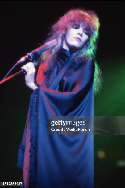 Stevie Nicks of Fleetwood Mac performs at The Spectrum on July 24, 1979