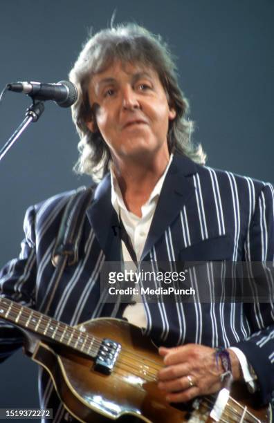 Paul McCartney in Concert in 1993