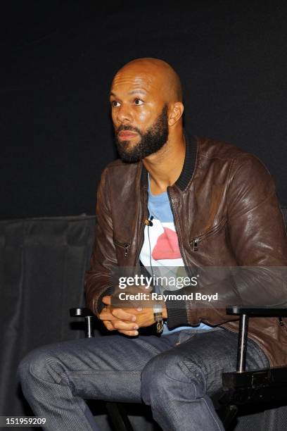 Eluv Rapper Luv Photos and Premium High Res Pictures - Getty Images