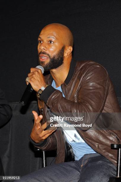 Eluv Rapper 4,813 Luv Photos & High Res Pictures - Getty Images
