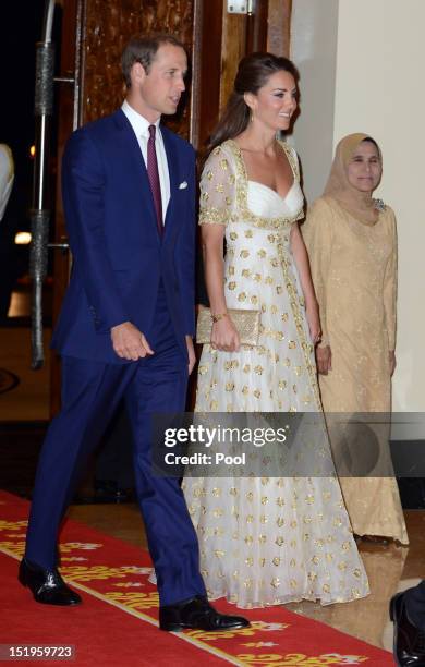 William, Duke of Cambridge and Catherine, Duchess of Cambridge attend an official dinner hosted by Malaysia's Head of State Sultan Abdul Halim...