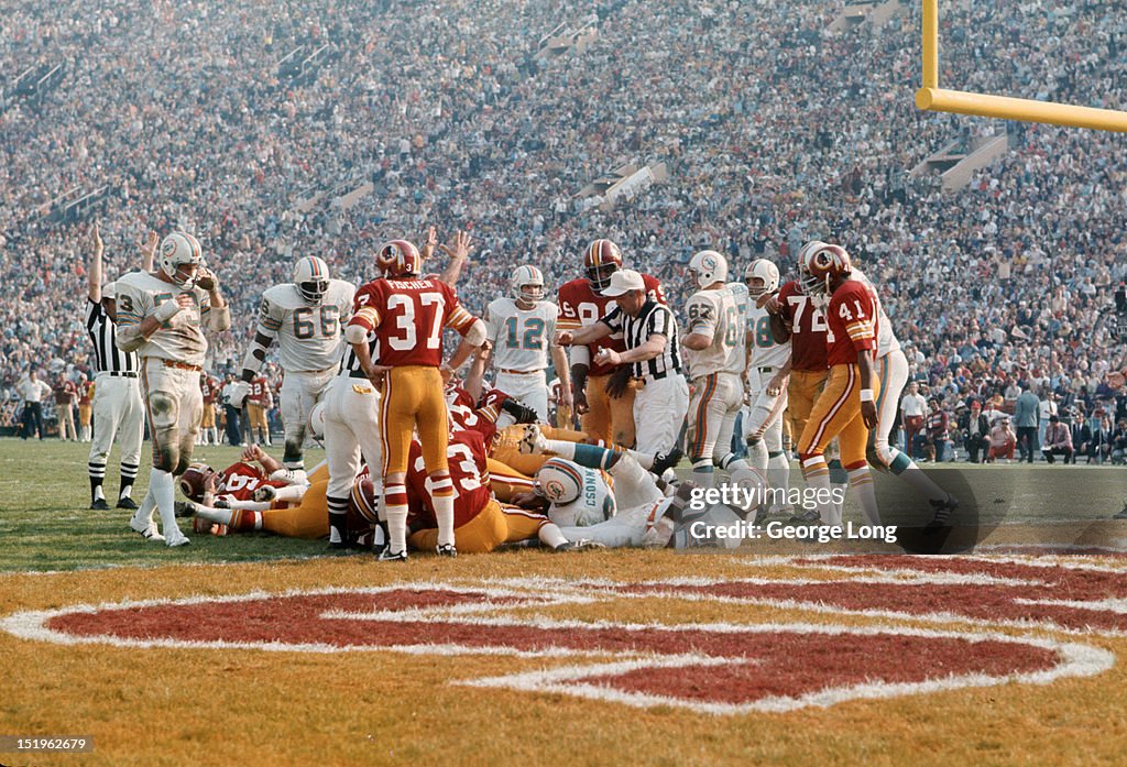 Washington Redskins Mike Bass in action, scoring 49-yard touchdown News  Photo - Getty Images