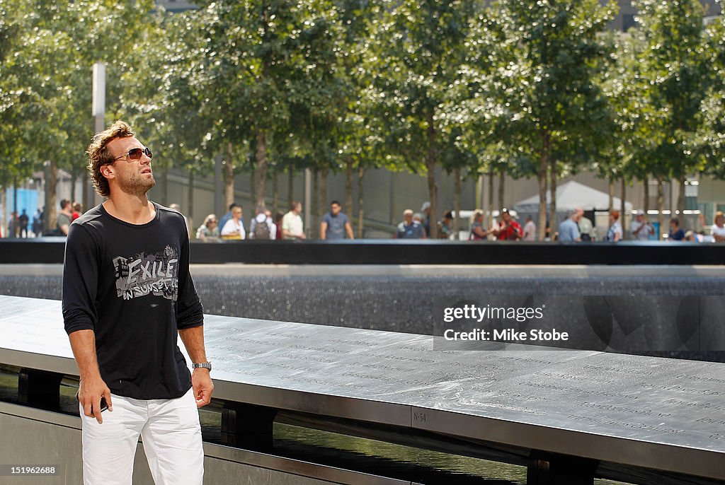 Los Angeles Kings Players Pay Tribute To 9/11 Victims